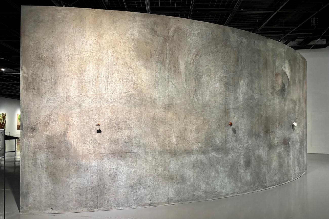 トム・ハレット《Wall Drawing XI》2026年