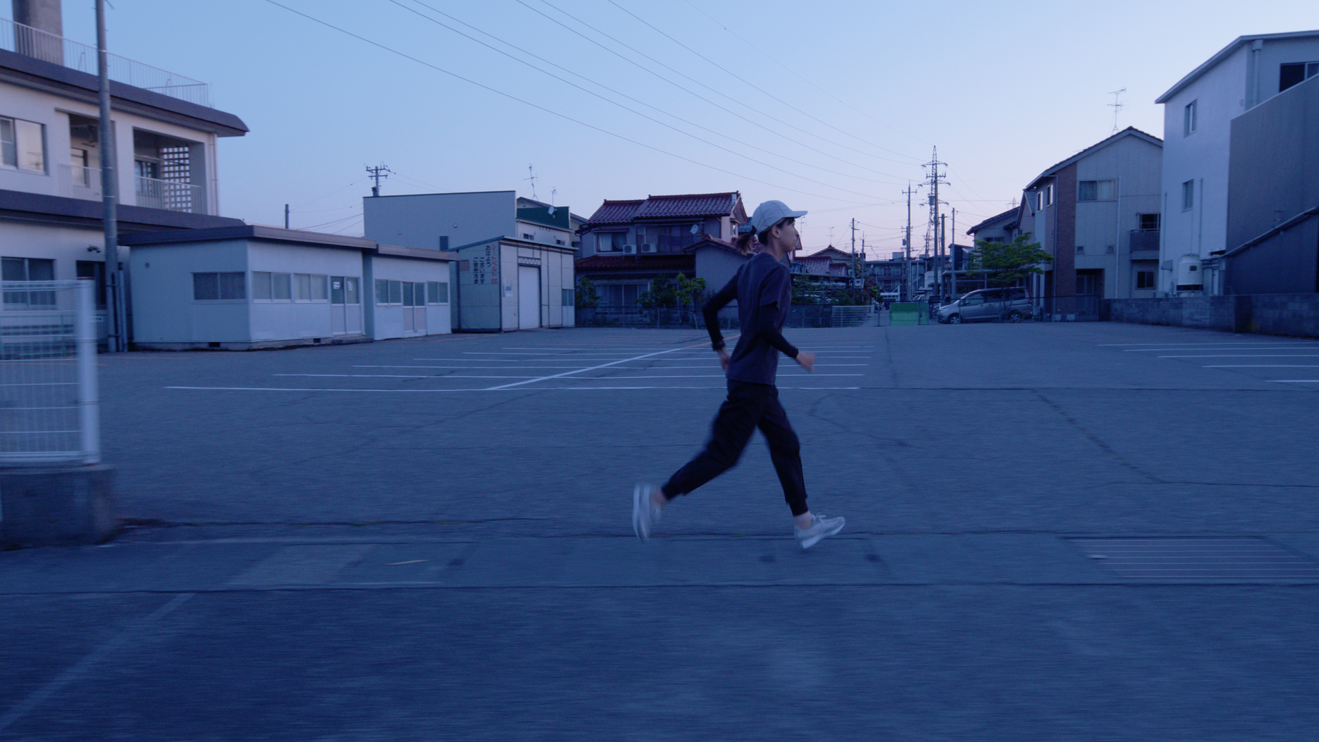 参考作品：津田道子《so far, not far》よりスチル画像、2023年　© Michiko Tsuda Courtesy of TARO NASU. photo by Yuji Oku